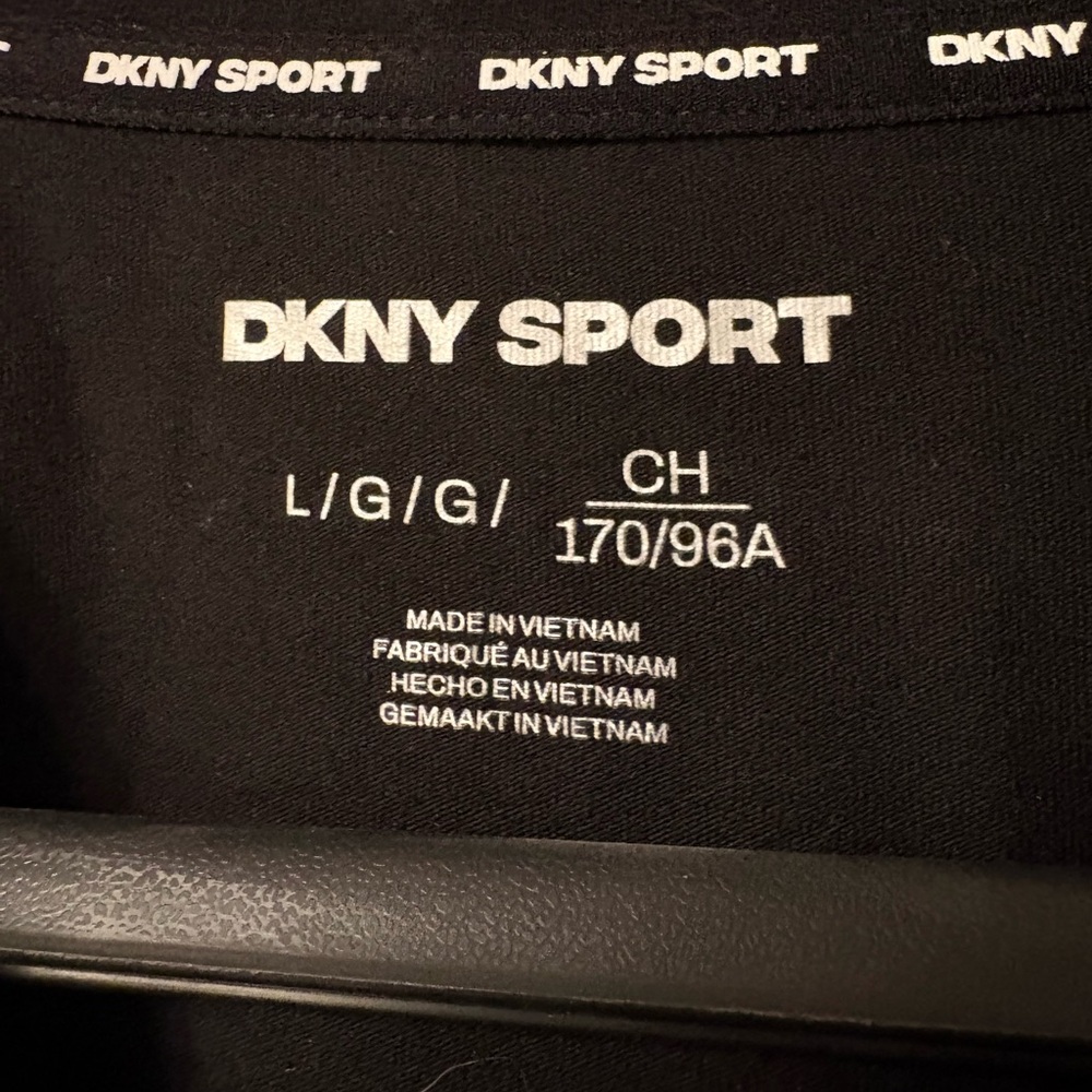 DKNY Sport Black Tee with sparkly Logo - Picture 2 of 5